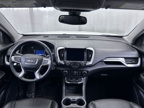 Used 2023 GMC Terrain SLT image 39