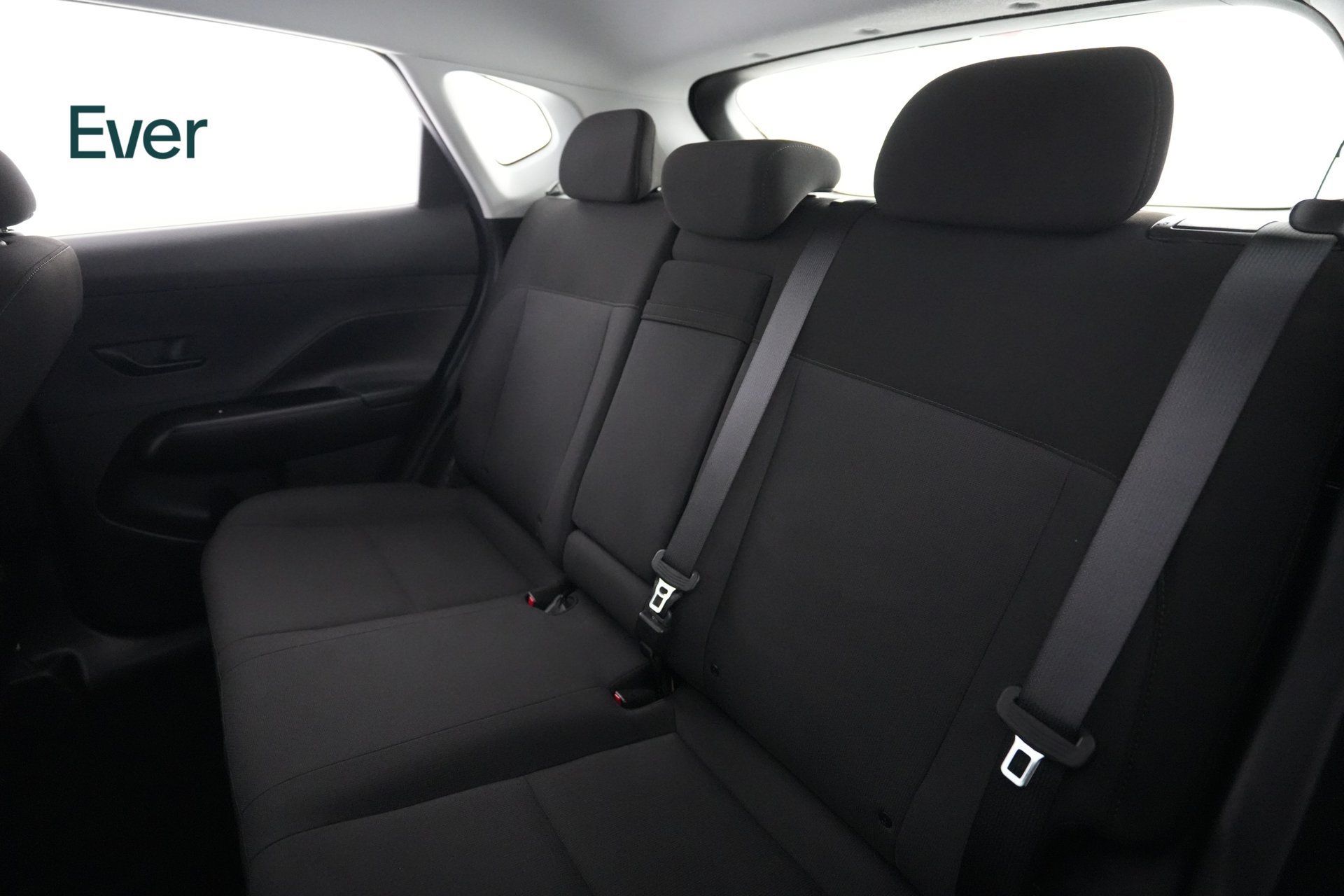 Used 2024 Hyundai Kona SE FWD image 24