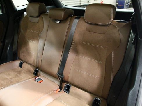 Used 2025 Mercedes-Benz GLA 250 4MATIC image 29