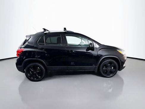 Used 2019 Chevrolet Trax Premier w/ Midnight Edition image 5