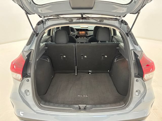 Used 2024 Nissan Kicks SV FWD image 17