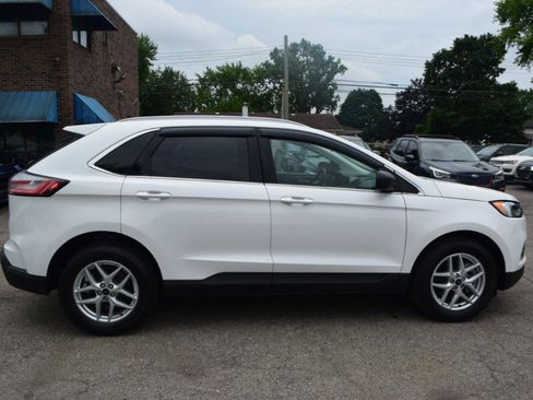 Used 2022 Ford Edge SEL w/ Convenience Package AWD/4WD image 7