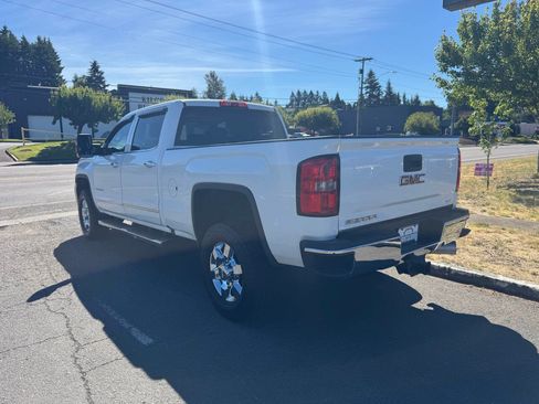 Used 2016 GMC Sierra 3500 SLT AWD/4WD image 5