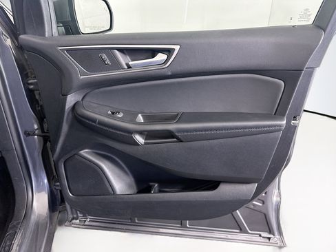 Used 2024 Ford Edge SEL image 31
