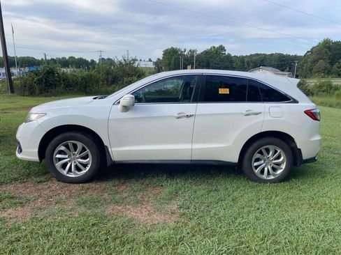 Used 2018 Acura RDX w/ Technology Package FWD image 8