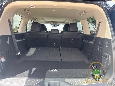 Used 2025 INFINITI QX80 Sensory AWD/4WD image 34