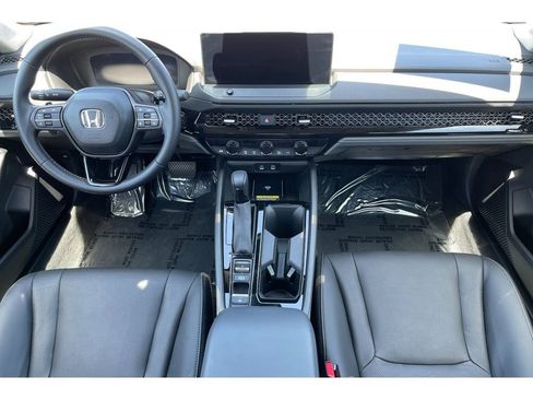 Certified 2025 Honda Accord EX-L image 15