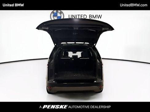 Used 2023 Land Rover Discovery S R-Dynamic AWD/4WD image 15
