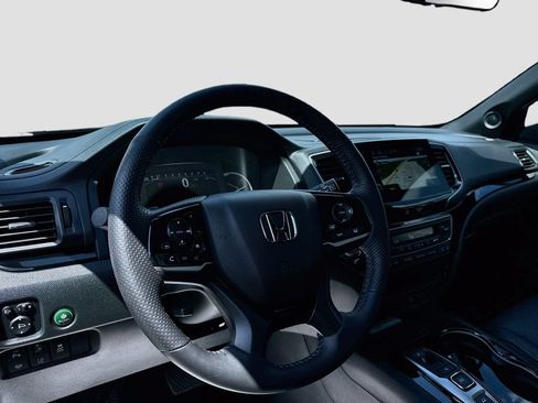 Used 2023 Honda Passport Elite image 9