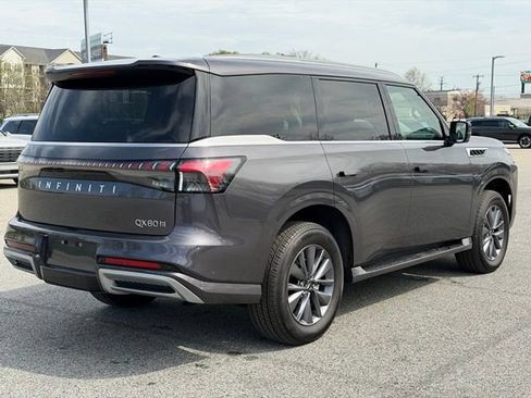 Certified 2026 INFINITI QX80 Pure image 8