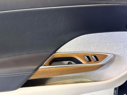 Used 2023 Lucid Air Touring image 17