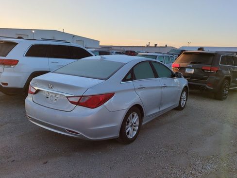 Used 2013 Hyundai Sonata GLS image 6