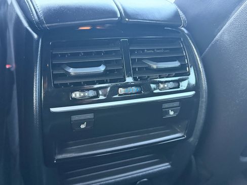 Used 2018 BMW M550i xDrive w/ Driving Assistance Package image 25