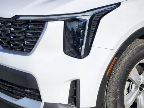 New 2026 Kia Sorento LX image 6