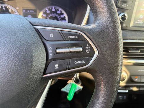 Used 2020 Hyundai Santa Fe SE AWD/4WD image 15