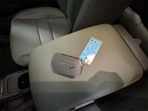 New 2026 Jeep Gladiator Mojave image 26