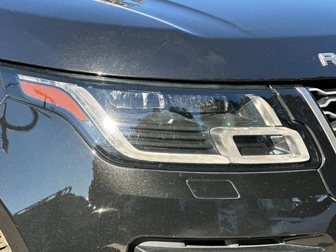 Used 2020 Land Rover Range Rover HSE image 12