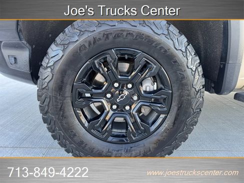 Used 2023 Chevrolet Silverado 1500 ZR2 image 56