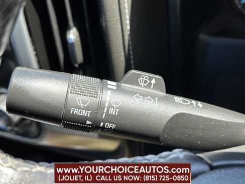 Used 2017 GMC Sierra 1500 SLT w/ SLT Premium Package image 33