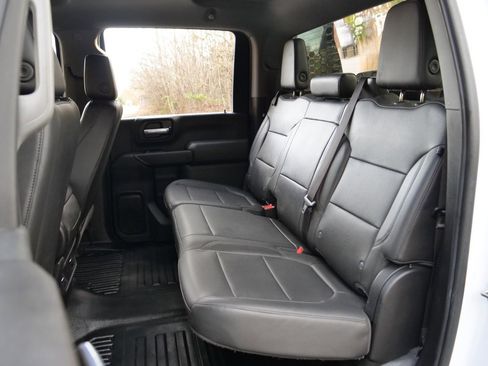 Used 2021 GMC Sierra 3500 2WD Crew Cab w/ Convenience Package image 23