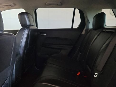 Used 2017 GMC Terrain SLT FWD image 18