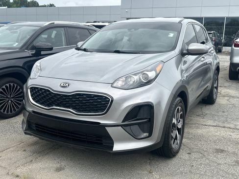 Used 2022 Kia Sportage LX FWD image 3