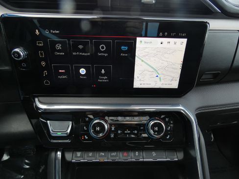 Certified 2025 GMC Sierra 2500 Denali w/ Denali Reserve Package image 22