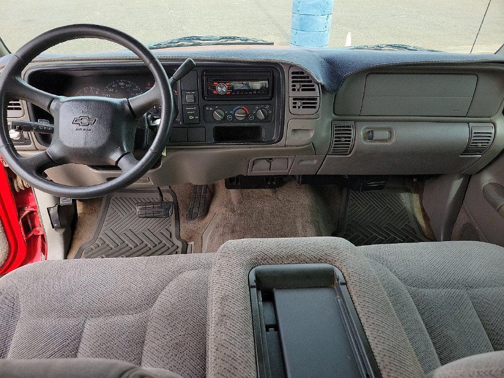 Used 1998 Chevrolet Silverado 1500 2WD Extended Cab w/ Preferred Equipment Group 2 image 21