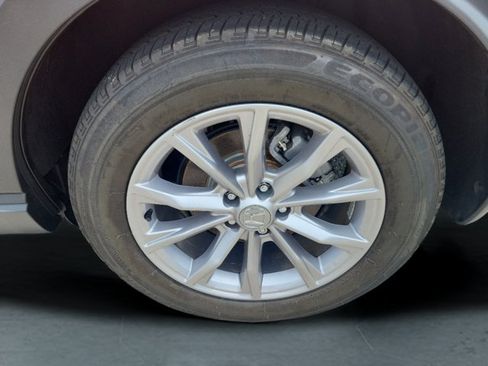 Used 2024 Honda CR-V EX-L image 10