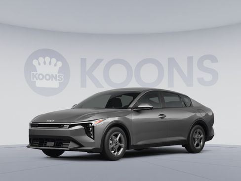 Used 2025 Kia K4 FWD image 1