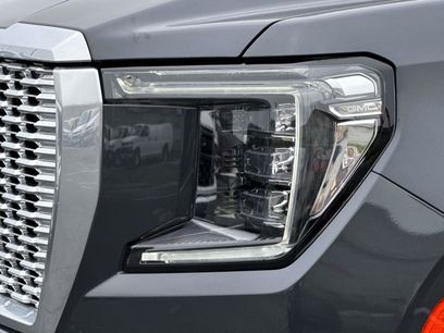 Used 2022 GMC Yukon Denali w/ Denali Premium Package