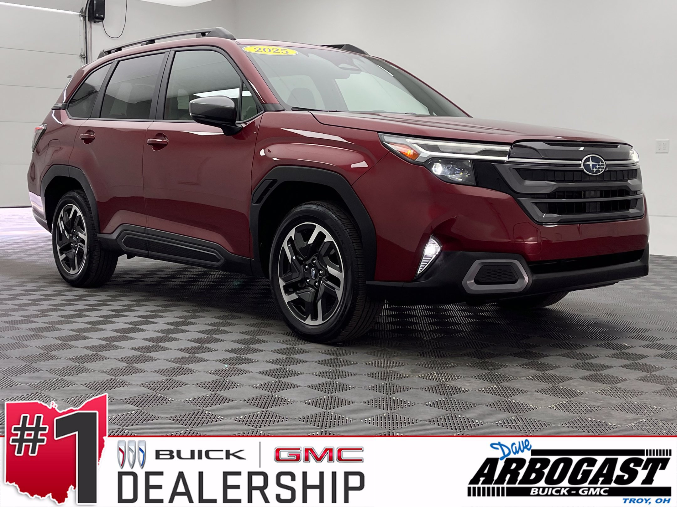 Used 2025 Subaru Forester Limited AWD/4WD image 1