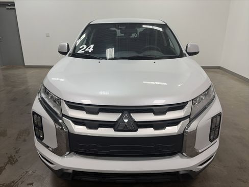 Used 2024 Mitsubishi Outlander Sport ES AWD/4WD image 8