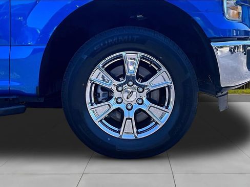 Used 2015 Ford F150 XLT w/ Equipment Group 301A Mid RWD image 8