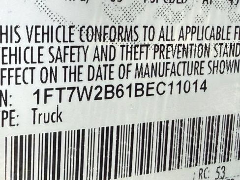 Used 2011 Ford F250 Lariat w/ Lariat Interior Pkg AWD/4WD image 29