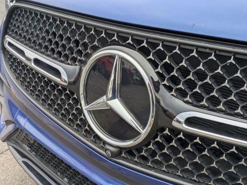 Used 2023 Mercedes-Benz GLC 300 GLC 300 image 12