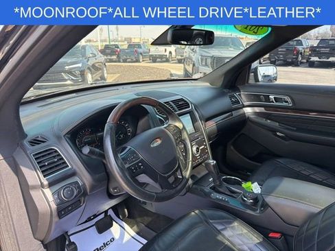 Used 2017 Ford Explorer Platinum AWD/4WD image 20