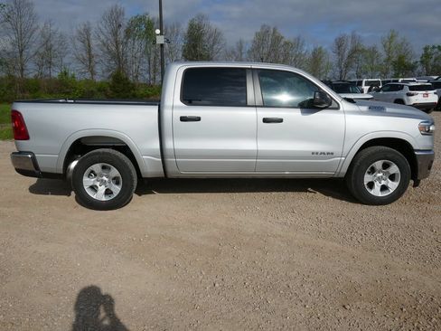 New 2026 RAM 1500 Big Horn AWD/4WD image 4