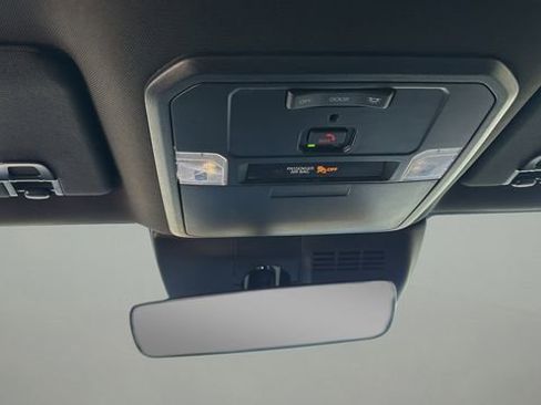 Used 2025 Toyota Tacoma TRD Off-Road image 27