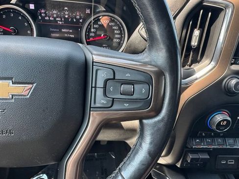 Used 2019 Chevrolet Silverado 1500 High Country w/ High Country Premium Package AWD/4WD image 29