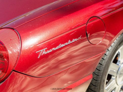 Used 2004 Ford Thunderbird Deluxe image 99