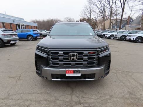 New 2026 Honda Pilot TrailSport image 6