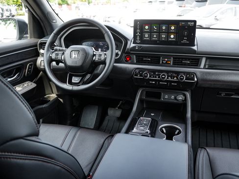 Used 2026 Honda Pilot Black Edition image 29