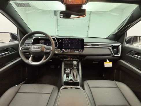 New 2026 GMC Canyon Elevation w/ Convenience Package image 2