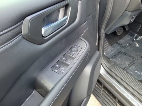 New 2026 Nissan Armada SV AWD/4WD image 14