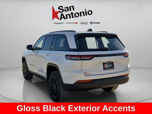 New 2025 Jeep Grand Cherokee Altitude RWD image 6