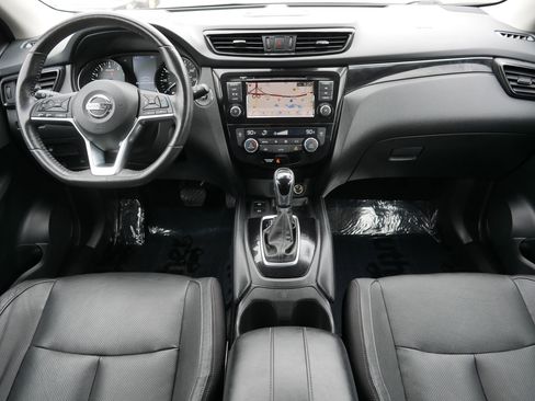 Used 2019 Nissan Rogue Sport SL AWD/4WD image 10