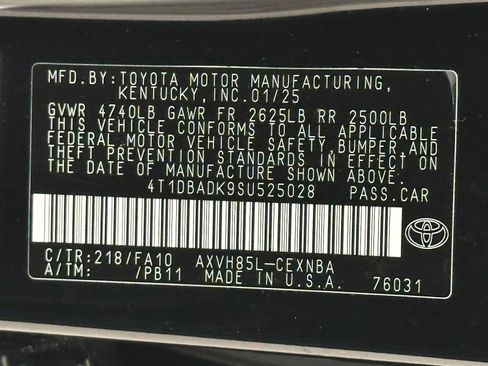 Certified 2025 Toyota Camry LE AWD/4WD image 32