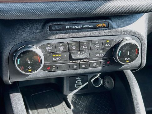 Used 2024 Ford Bronco Sport Outer Banks w/ Tech Package AWD/4WD image 33