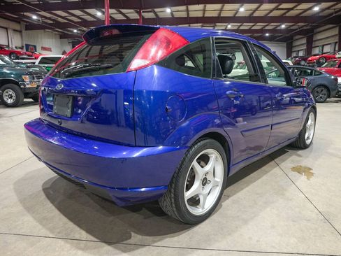 Used 2003 Ford Focus SVT FWD image 8